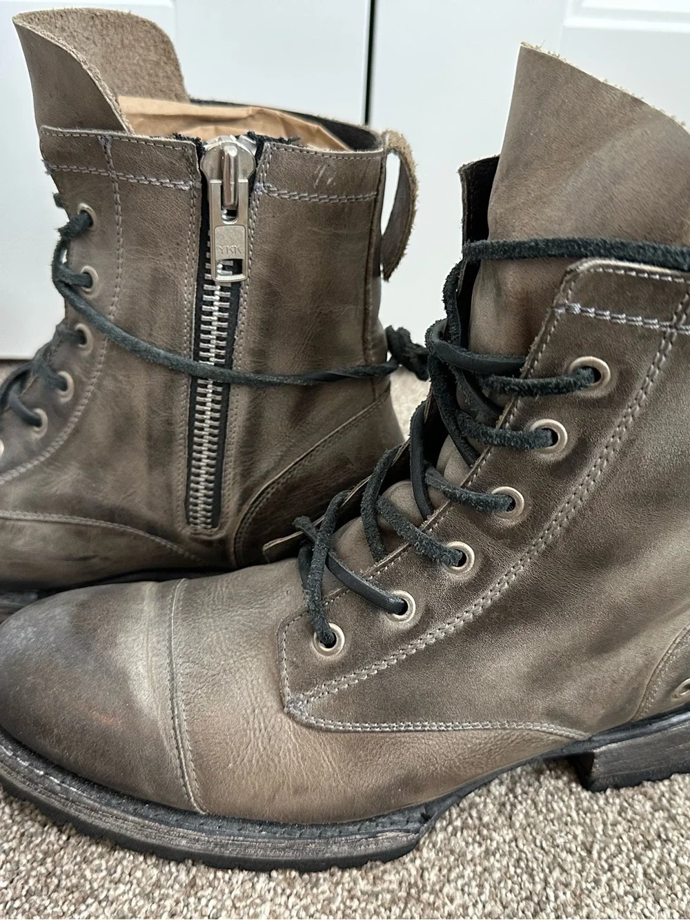 Freebird Jarvis - Gray Leather Lace-Up Combat Boots